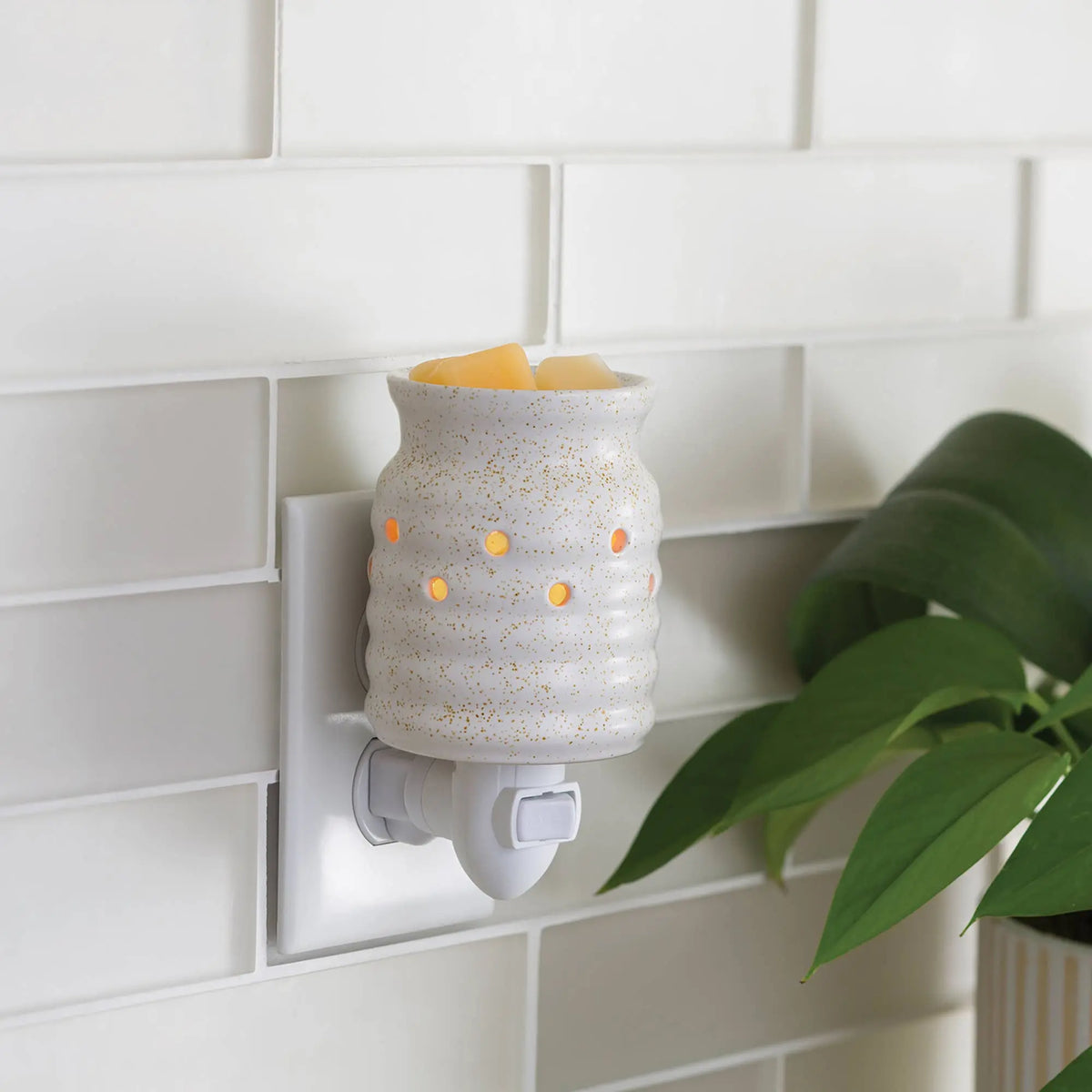 Wax Warmer Plug In - Farmhouse