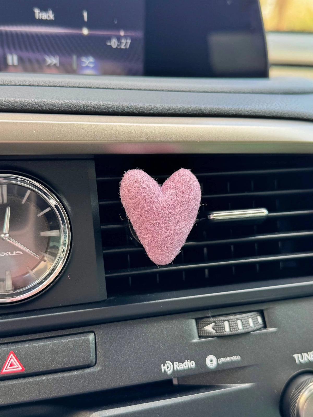 Felt Vent Clip - Heart